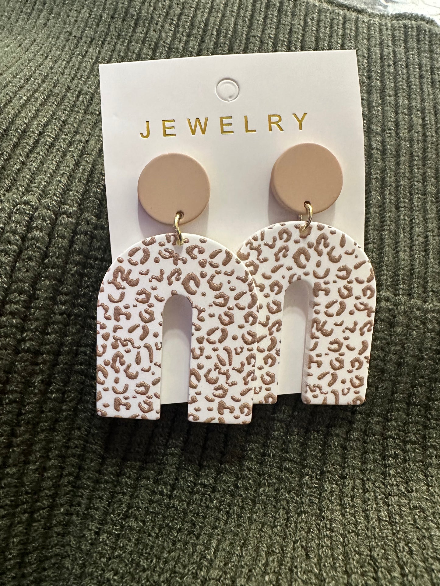 Cheetah Girl Print