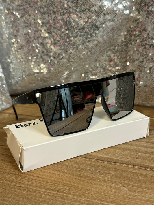 Black Frame Mirrored Sunglasses